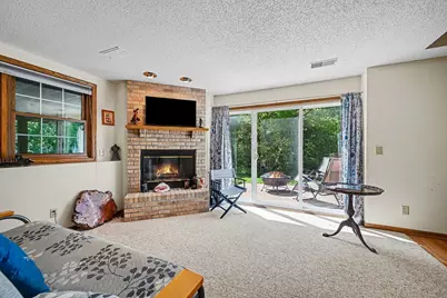 1644 Rose Hill Circle, Saint Paul, MN 55108 - Photo 23