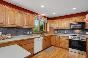 205 Hickory St, Farmington, MN 55024 - Photo 7