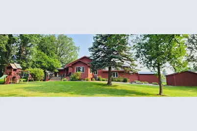 212 Lake Avenue NE, Clearbrook, MN 56634 - Photo 3