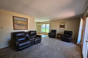 2026 5th St SW, Willmar, MN 56201 - Photo 7