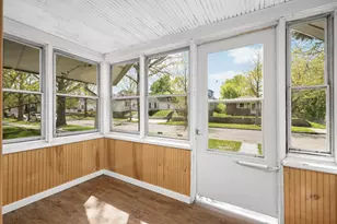 1258 Farrington St, Saint Paul, MN 55117 - Photo 3