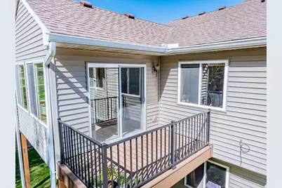 1020 Primrose Lane, Waconia, MN 55387 - Photo 5