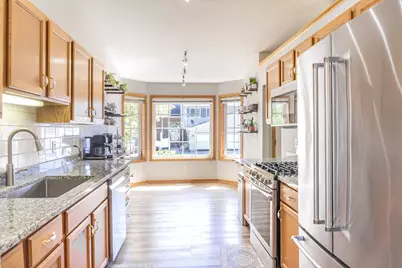 1020 Primrose Lane, Waconia, MN 55387 - Photo 7