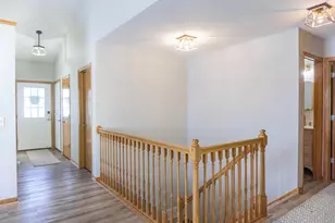 1020 Primrose Ln, Waconia, MN 55387 - Photo 33