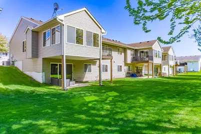 1020 Primrose Lane, Waconia, MN 55387 - Photo 7