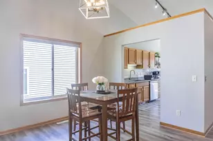 1020 Primrose Ln, Waconia, MN 55387 - Photo 31
