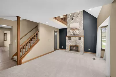 1834 Holton Street, Falcon Heights, MN 55113 - Photo 3