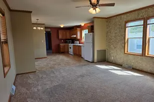 9 Holly Ln, Duluth, MN 55810 - Photo 3