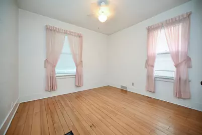 671 E King Street, Winona, MN 55987 - Photo 13