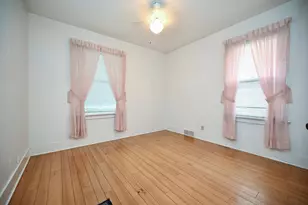 671 E King St, Winona, MN 55987 - Photo 13