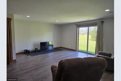 38270 Everett Avenue, North Branch, MN 55056 - Photo 15