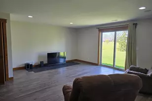 38270 Everett Ave, North Branch, MN 55056 - Photo 15