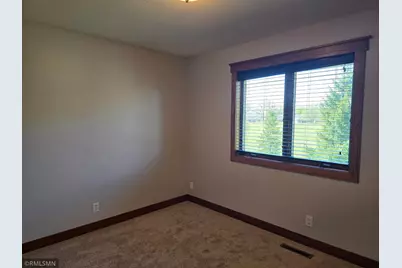 38270 Everett Avenue, North Branch, MN 55056 - Photo 11