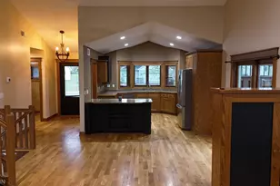 38270 Everett Ave, North Branch, MN 55056 - Photo 5