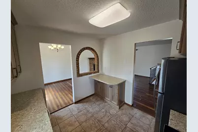 1831 Prairie Lane S, Fargo,  58103 - Photo 9