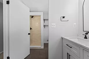 2435 25th St NW, Rochester, MN 55901 - Photo 25