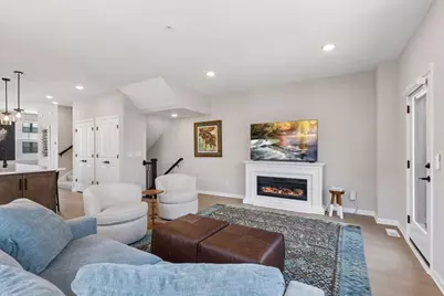 909 Mount Curve Boulevard #A, Saint Paul, MN 55116 - Photo 1