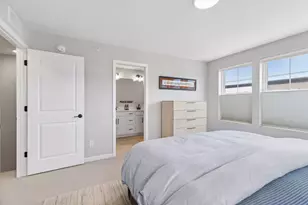 909 Mount Curve Blvd, Saint Paul, MN 55116 - Photo 13
