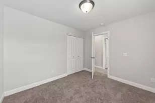 3201 Countryside Ct, Woodbury, MN 55129 - Photo 17
