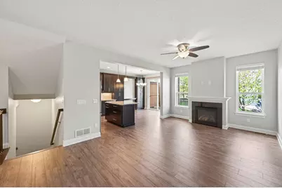 3201 Countryside Court #B, Woodbury, MN 55129 - Photo 3