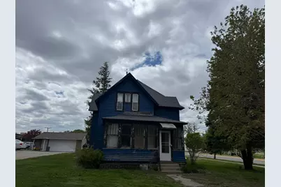 302 Broadway Avenue S, New Richland, MN 56072 - Photo 1