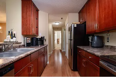 6155 Chasewood Parkway #201, Minnetonka, MN 55343 - Photo 5