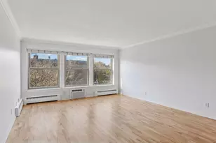 821 Douglas Ave, Minneapolis, MN 55403 - Photo 3