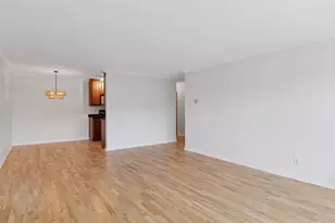 821 Douglas Ave, Minneapolis, MN 55403 - Photo 5