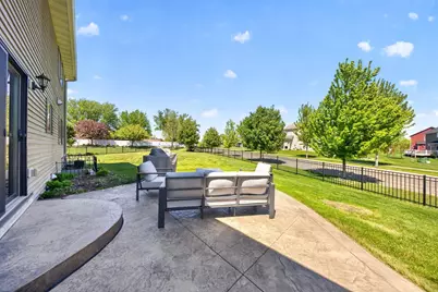 1721 Echo Ridge Street SW, Rochester, MN 55902 - Photo 51