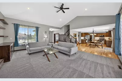 1721 Echo Ridge Street SW, Rochester, MN 55902 - Photo 9
