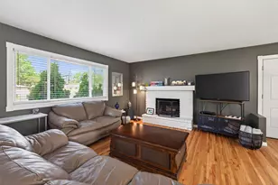 3040 Boone Ave N, New Hope, MN 55427 - Photo 7