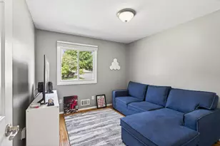3040 Boone Ave N, New Hope, MN 55427 - Photo 25