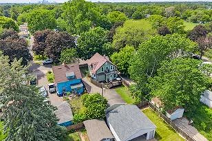 1024 Victoria St N, Saint Paul, MN 55103 - Photo 17