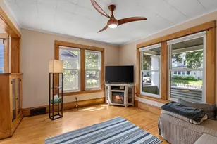 1024 Victoria St N, Saint Paul, MN 55103 - Photo 23