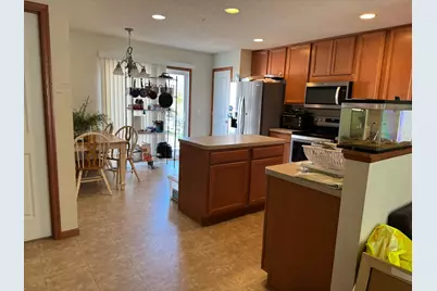 932 Ledgestone Drive, Mahtomedi, MN 55115 - Photo 3