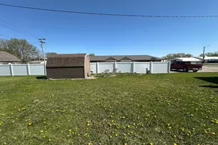 105 Oscar Ave N, Canby, MN 56220 - Photo 27