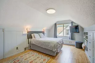 2011 Vincent Ave N, Minneapolis, MN 55411 - Photo 11