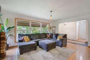 2011 Vincent Ave N, Minneapolis, MN 55411 - Photo 3