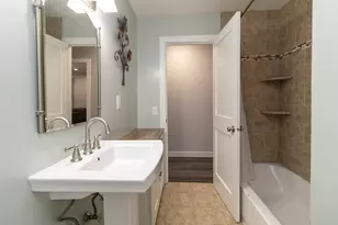 1224 6th St E, Saint Paul, MN 55106 - Photo 15