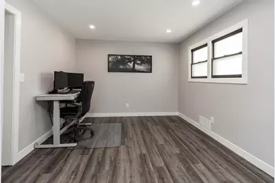 1224 6th Street E, Saint Paul, MN 55106 - Photo 5