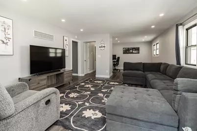 1224 6th Street E, Saint Paul, MN 55106 - Photo 3