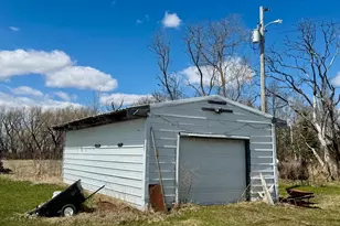 36707 290th Ave, Roseau, MN 56751 - Photo 3