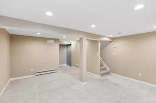 9509 Briar Cir, Bloomington, MN 55437 - Photo 25