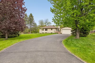 9509 Briar Circle, Bloomington, MN 55437 - Photo 5