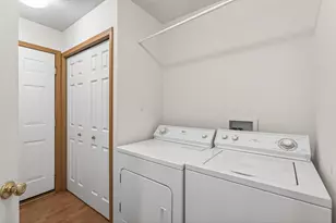 6437 Brook Ln, Savage, MN 55378 - Photo 19