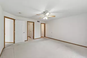 6437 Brook Ln, Savage, MN 55378 - Photo 13