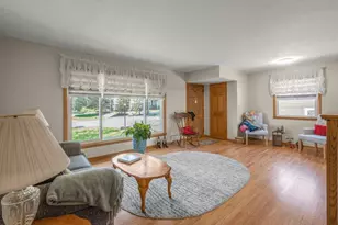 3632 Roosevelt St NE, Saint Anthony, MN 55418 - Photo 5