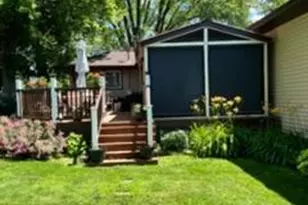 3632 Roosevelt St NE, Saint Anthony, MN 55418 - Photo 43