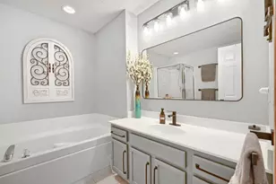 890 Braunworth Ct, Chaska, MN 55318 - Photo 21