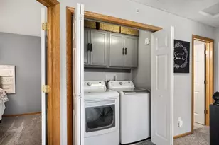 890 Braunworth Ct, Chaska, MN 55318 - Photo 23